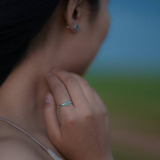 Silver ring with Rough Ethiopian Opal